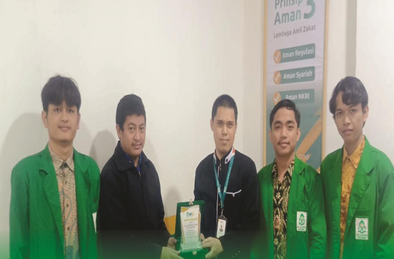 Gambar Tiga Mahasiswa Prodi Ekonomi Islam Selesaikan Magang di LAZNAS WIZ