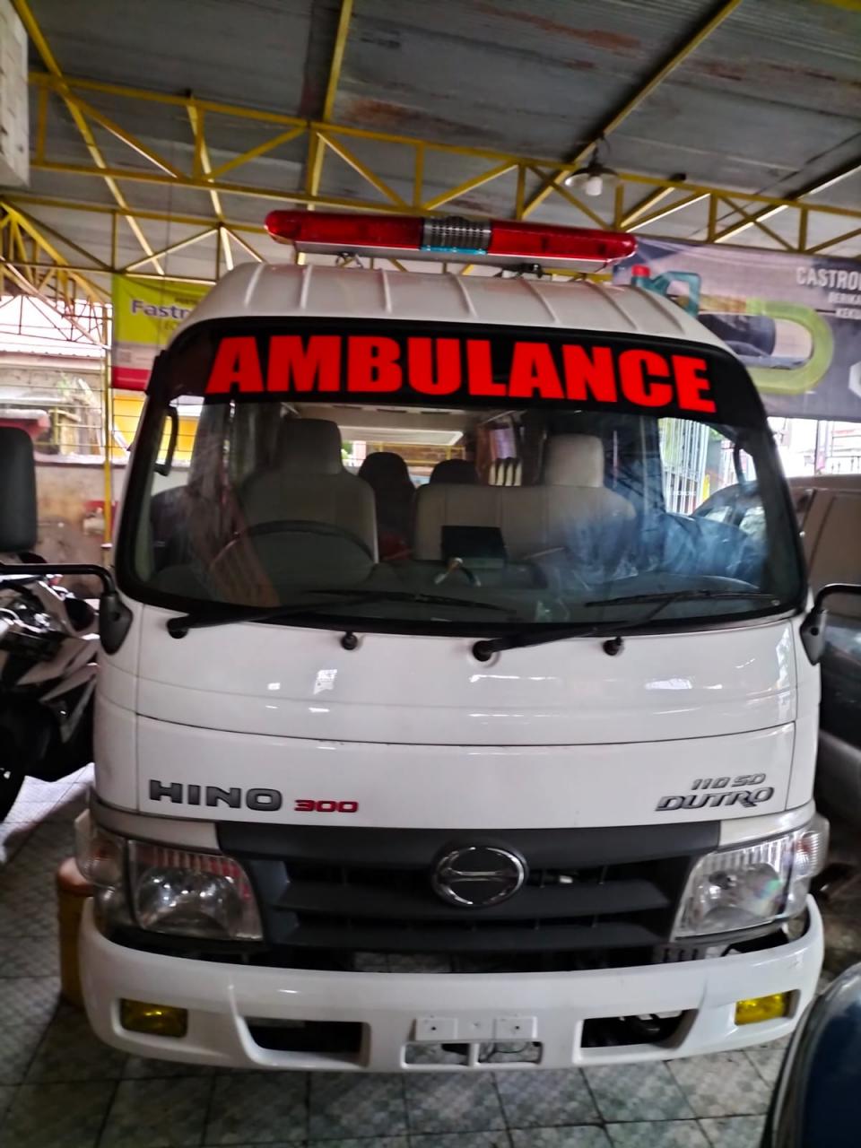 Gambar Tingkatkan Pelayanan Prima, UIN Alauddin Sediakan Fasilitas Ambulance