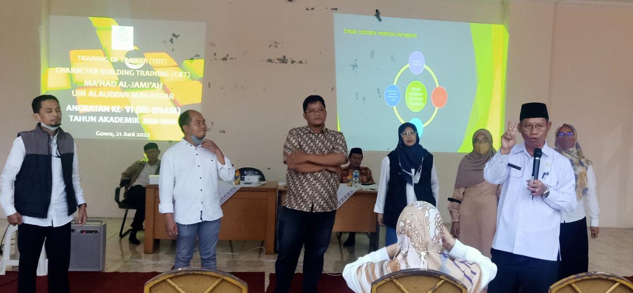 Gambar Kepala Biro AAKK UIN Alauddin Ajak Peserta TOT Ma'had Al Jamiah Implementasi Moderasi Beragama