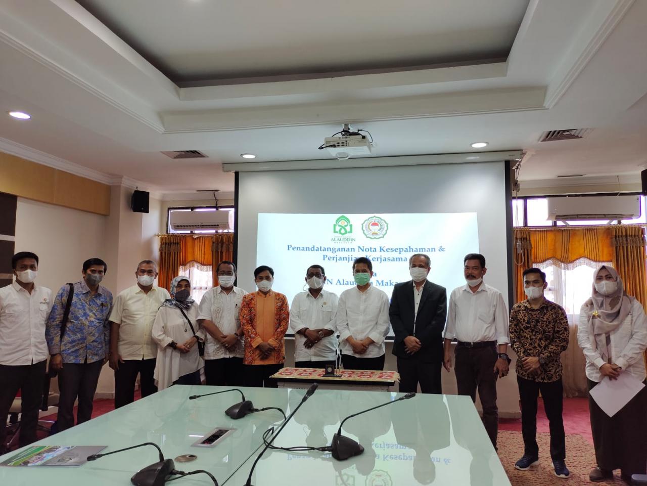 Gambar UIN Alauddin Teken MoU dengan IAIN Fattahul Muluk Papua