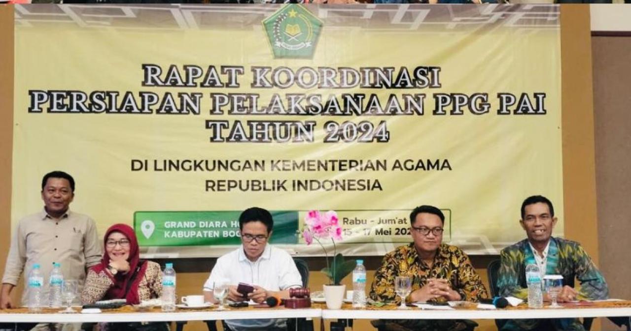 Gambar Wakil Dekan ll FTK UIN Alauddin Hadiri Rakor Pelaksanaan PPG Daljab PAI 2024