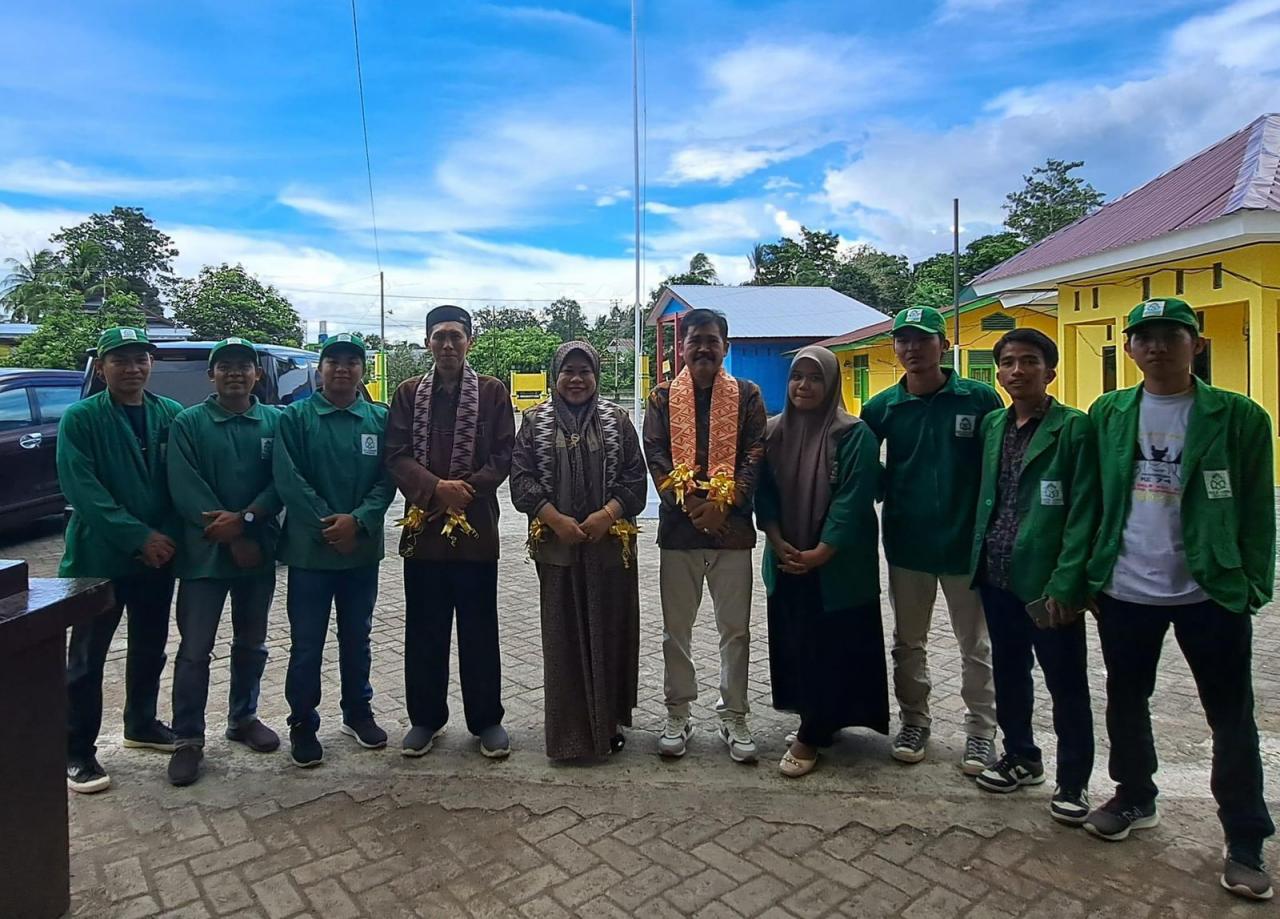 Gambar Wakil Rektor III Sebut Mahasiswa KKN UIN Alauddin Diterima Baik oleh Masyarakat di Soppeng