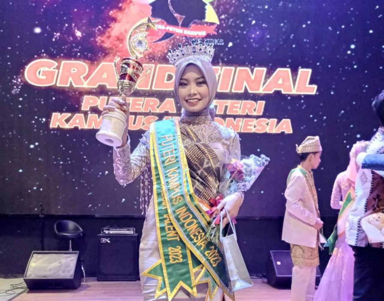 Gambar Wakili Sulsel, Mahasiswi Prodi Kedokteran UIN Makassar Juara 1 Putri Kampus Se Indonesia