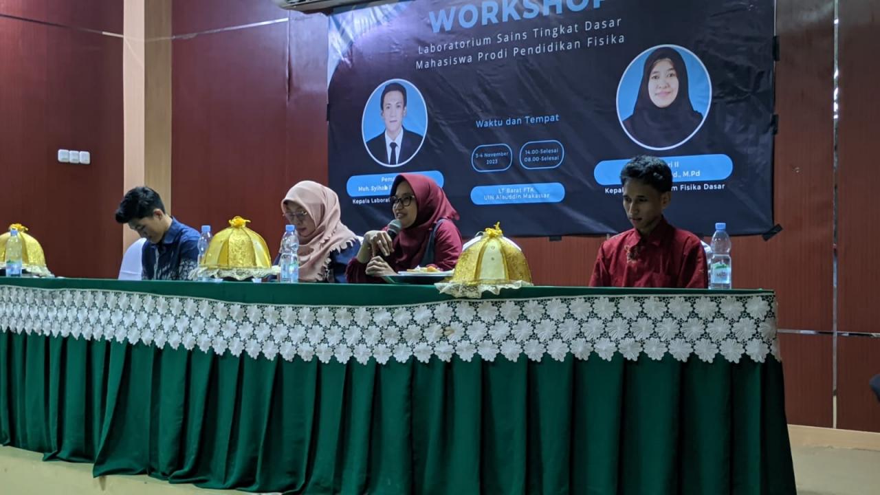 Gambar Workshop Managemen Laboratorium Sains Tingkat Dasar Mahasiswa Prodi Pendidikan Fisika