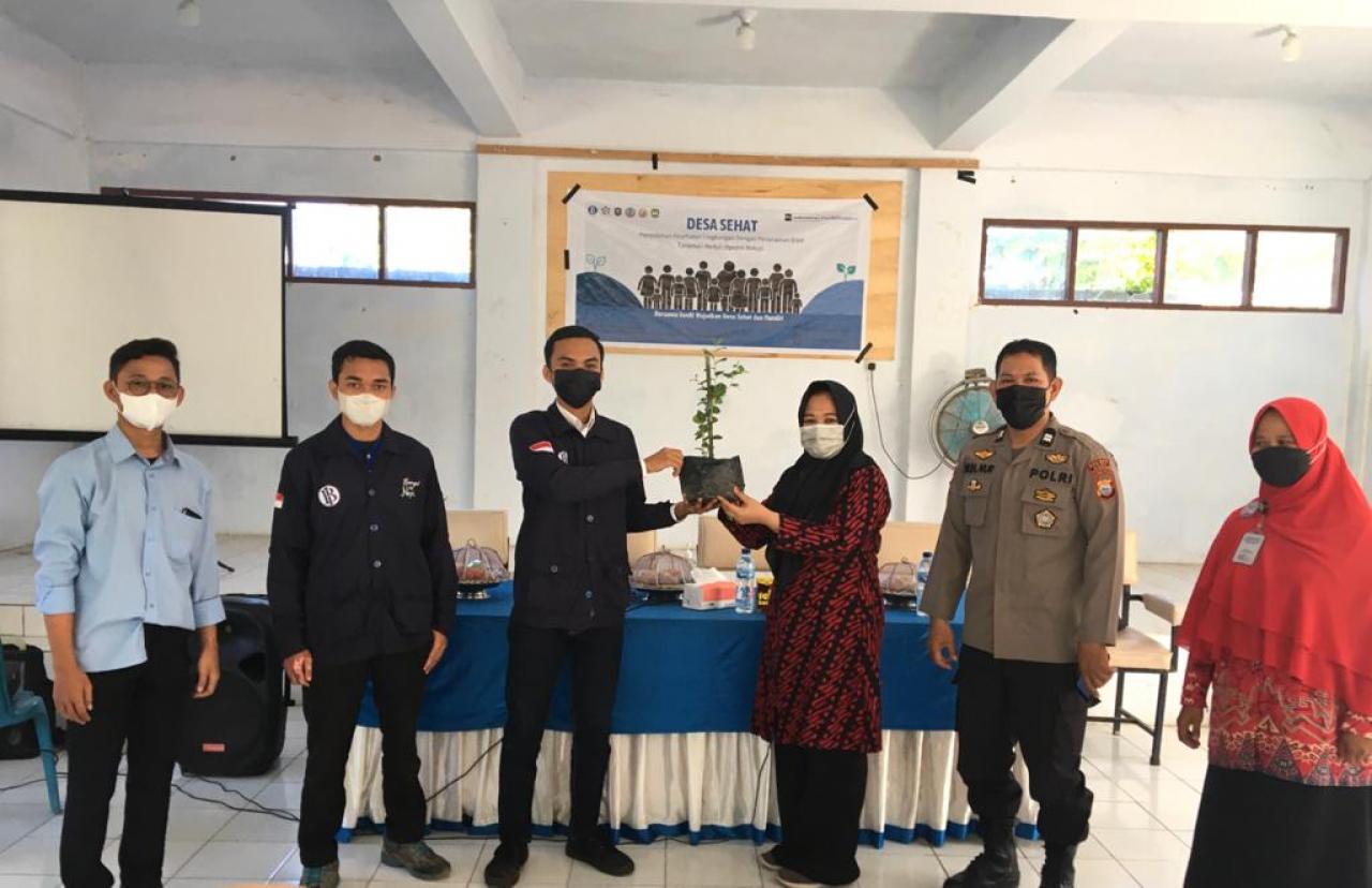 Gambar Wujudkan Desa Sehat, GenBI Komisariat UIN Alauddin Adakan Bakti Sosial di Kabupaten Gowa