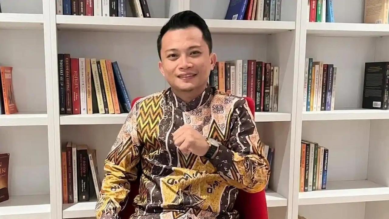 Gambar Angin Segar Kemendikdasmen: Buku Gratis dan Rekrutmen Pustakawan
