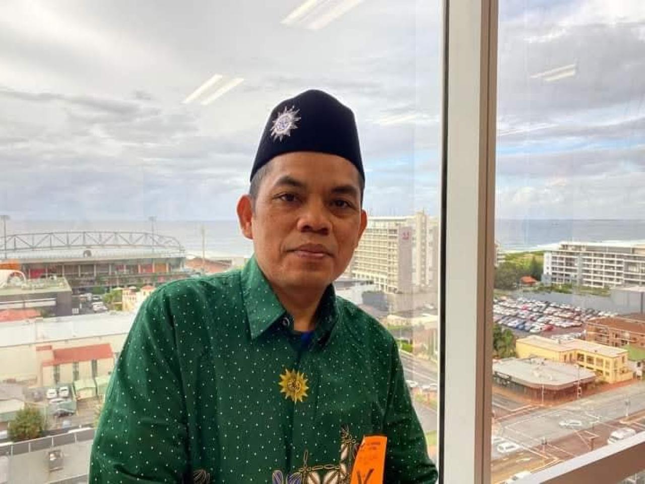 Gambar Dr. H. Usman Jasad: Antara Ibadah, Akademik, dan Dunia Politik